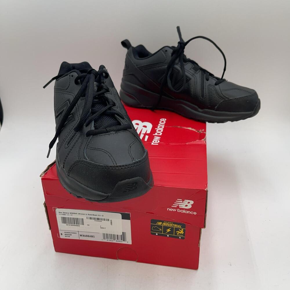New Balance WX608V5 Shoes Womens Size 9.5 Black Walking Sneakers Slip Resistant